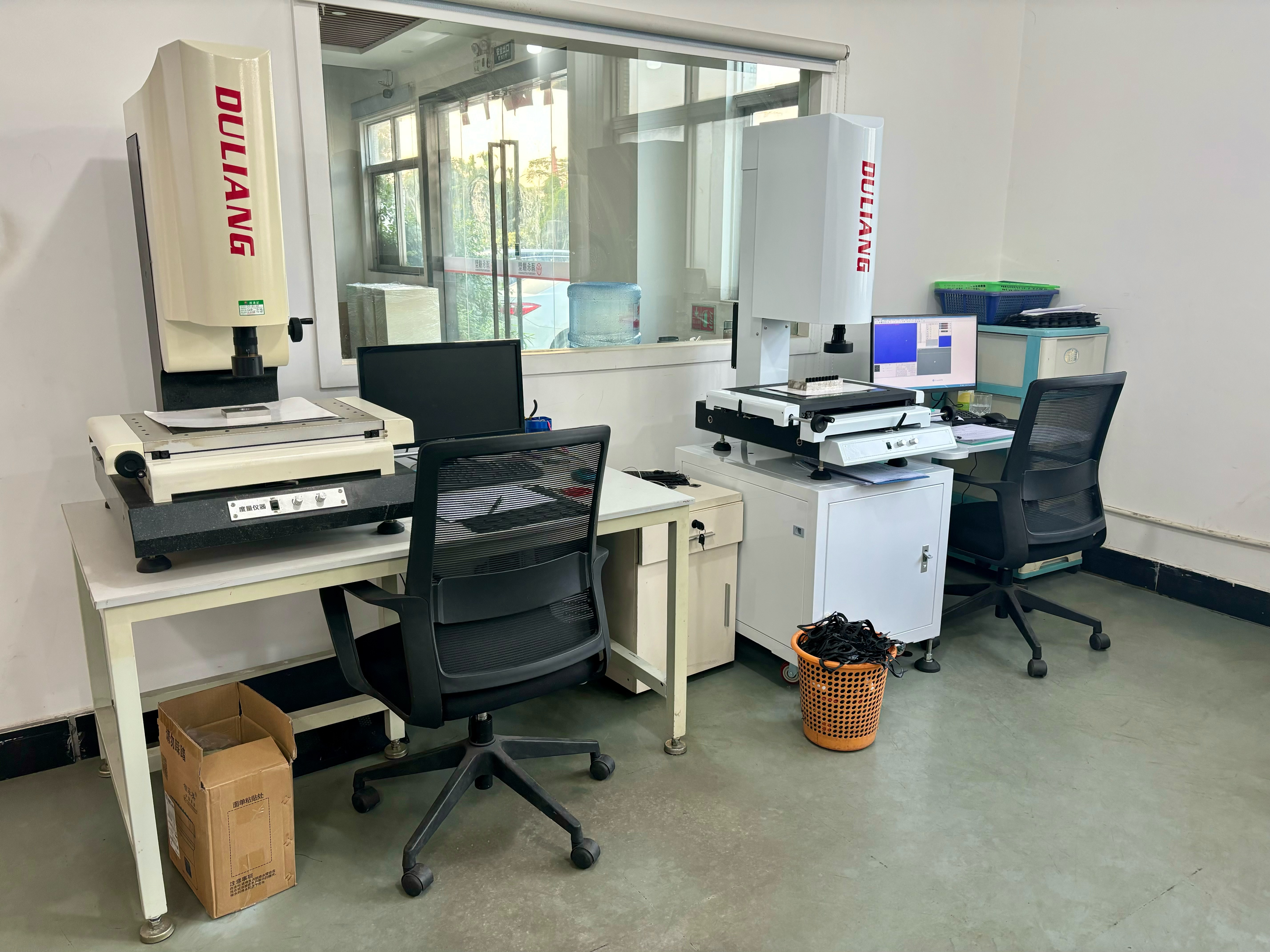 實(shí)驗(yàn)室圖片