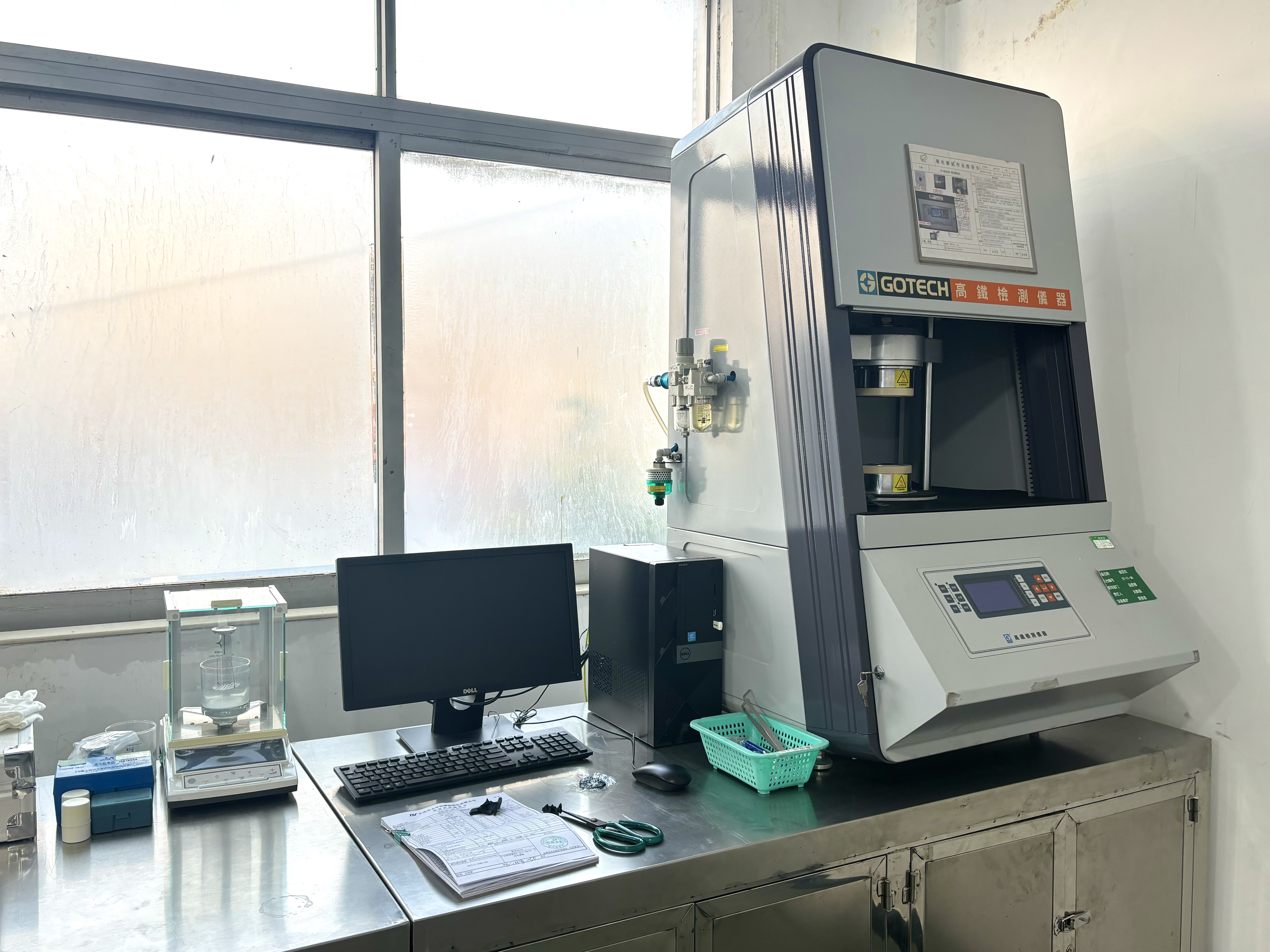 檢測設(shè)備圖片